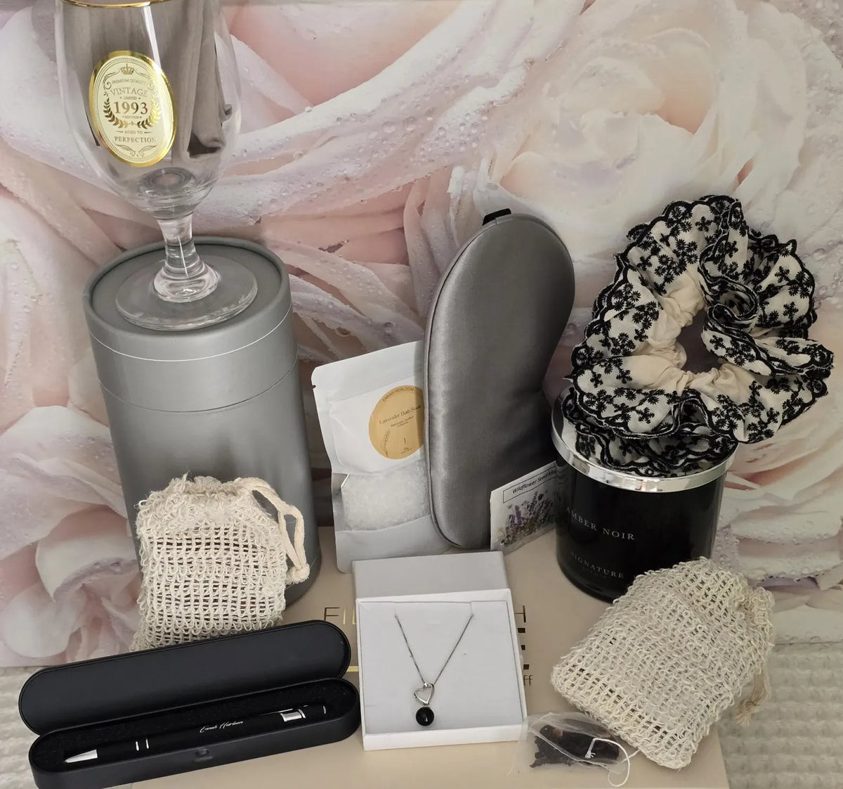 1993 Vintage Edition Birthday Gift Box – Necklace & Self-Care Gift for Her