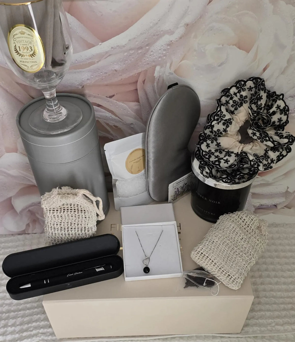 1993 Vintage Edition Birthday Gift Box – Necklace & Self-Care Gift for Her
