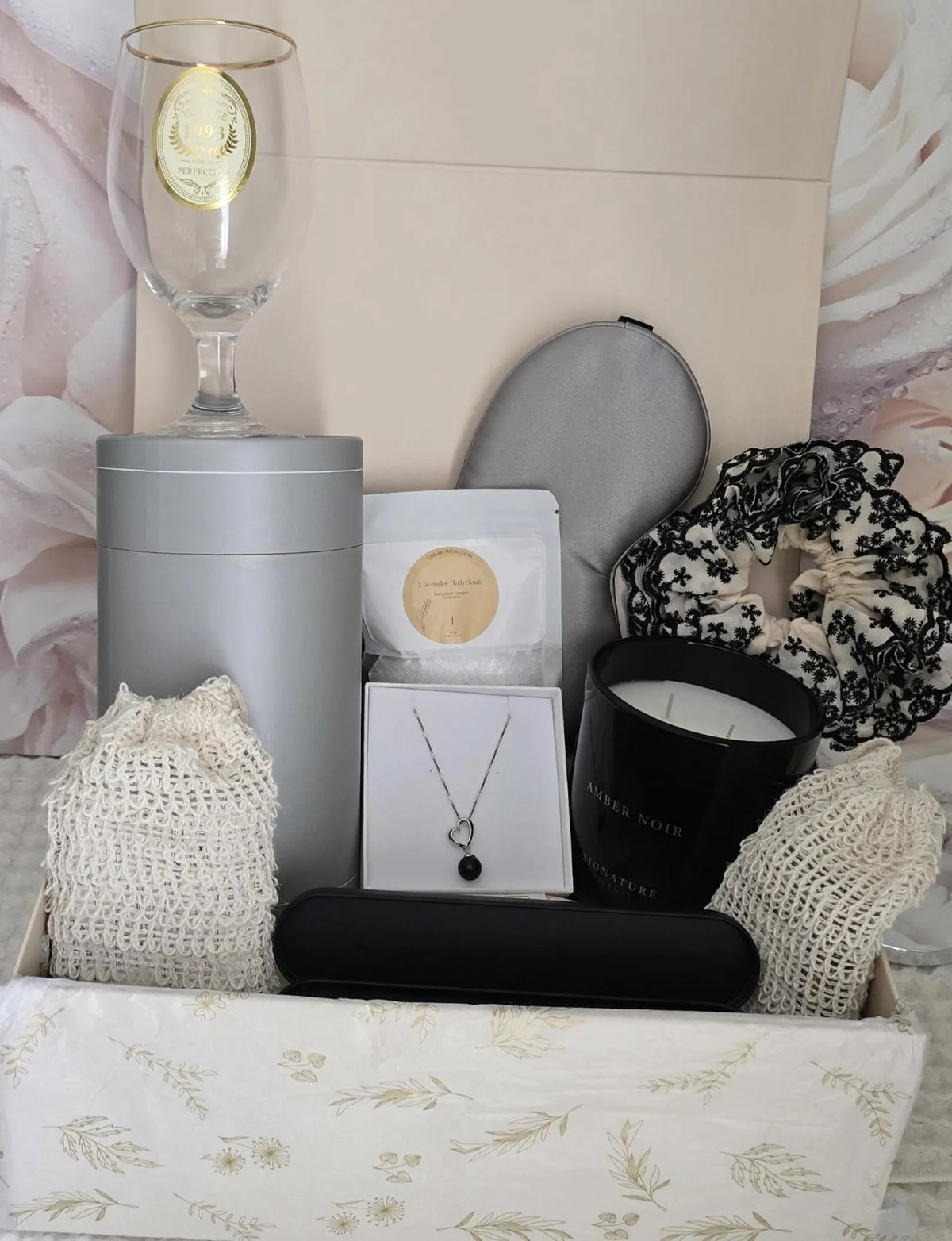 1993 Vintage Edition Birthday Gift Box – Necklace & Self-Care Gift for Her